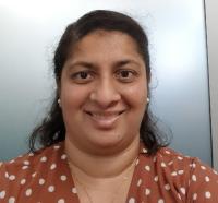 Headshot of Tharanie Vithanage