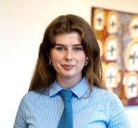 Headshot of Freya Simonsen